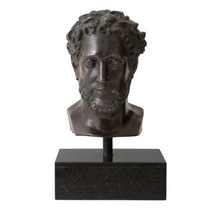 Load image into Gallery viewer, Alexandrie Head Sculpture